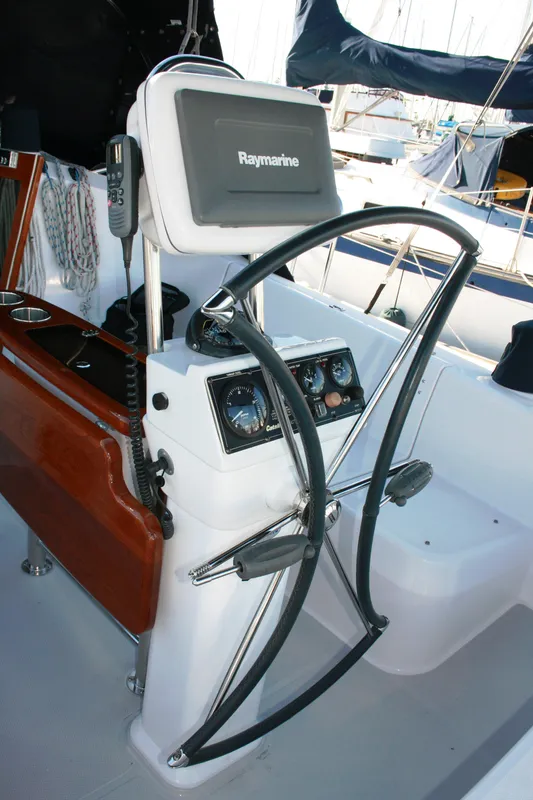 2012 Catalina 385