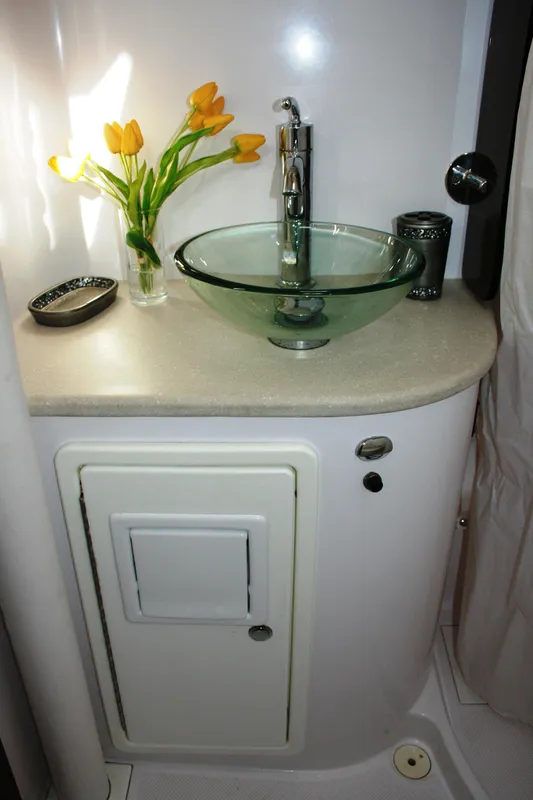 2012 Catalina 385
