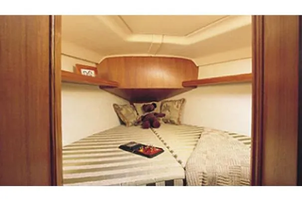 Forward Cabin (manufacturer image)