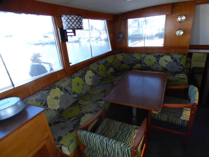 1977 Grand Banks Classic