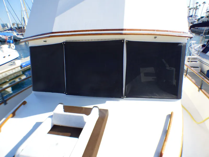 1977 Grand Banks Classic