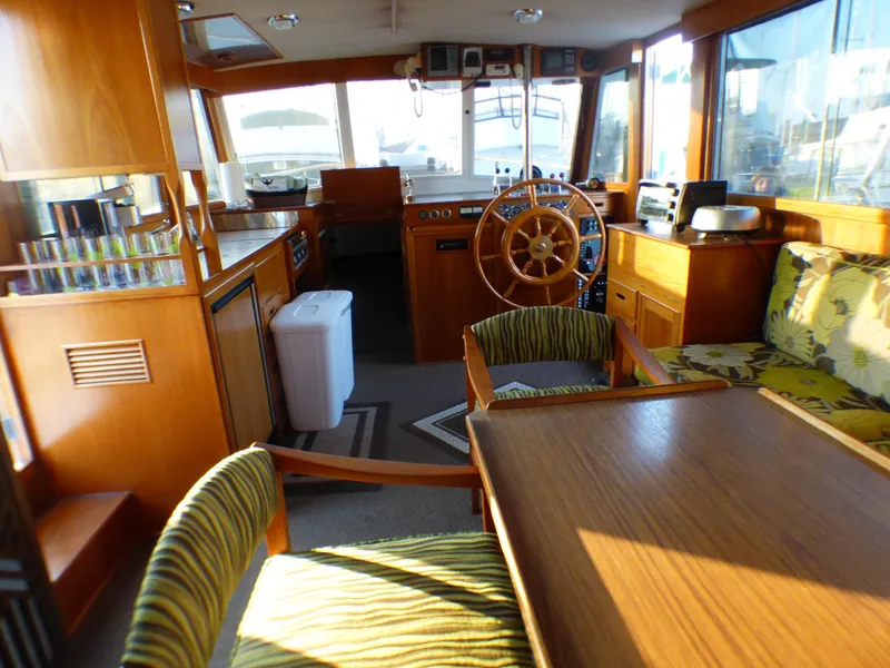 1977 Grand Banks Classic