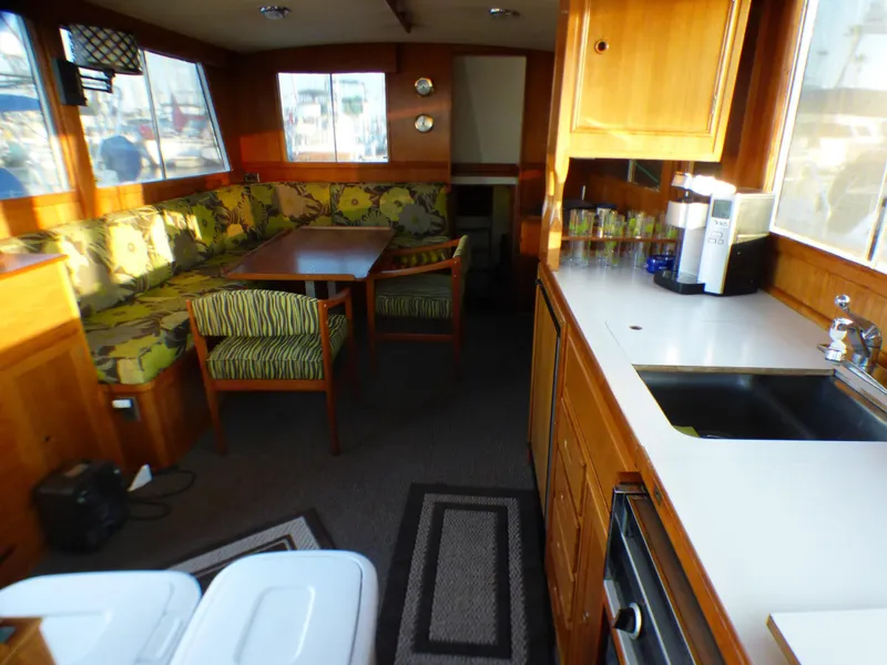 1977 Grand Banks Classic