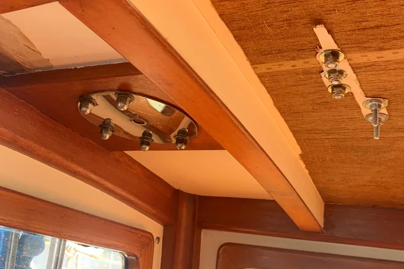 1980 Tayana Pilot House