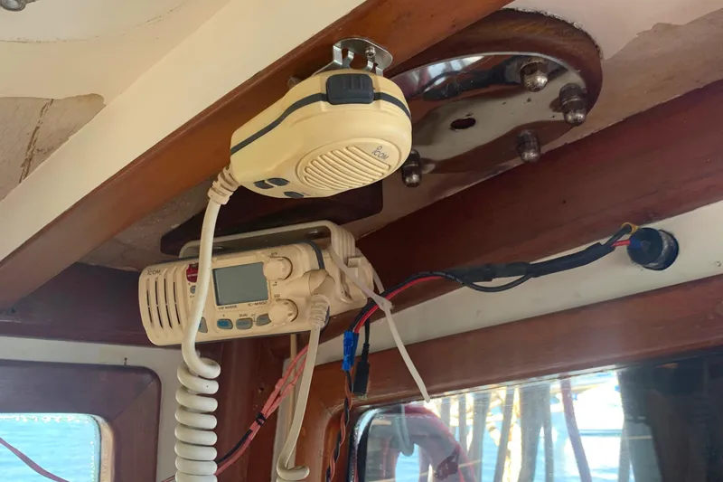 1980 Tayana Pilot House