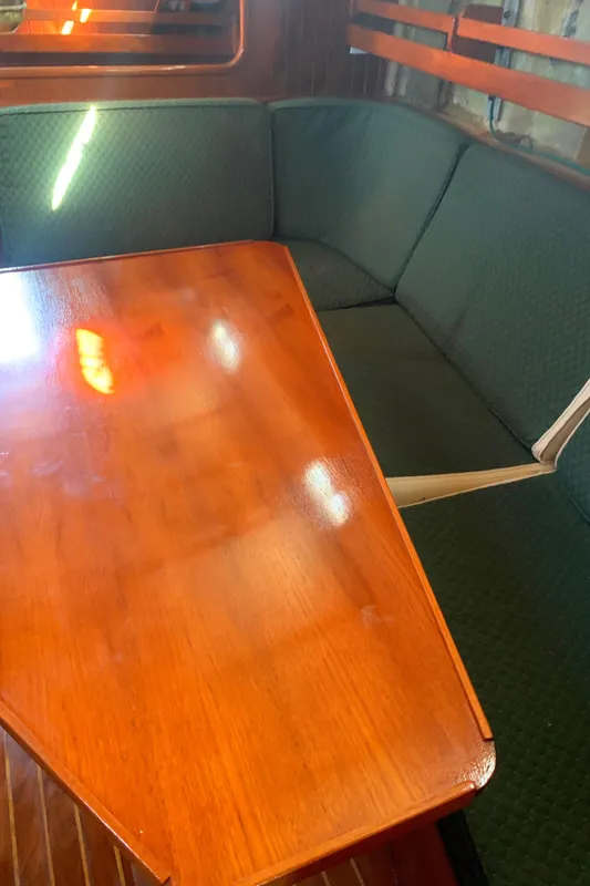 1980 Tayana Pilot House