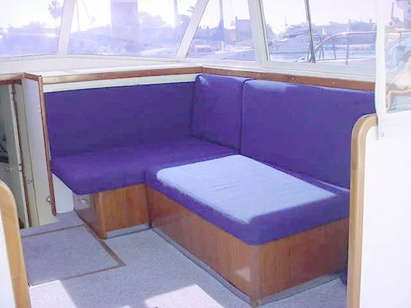 Starboard settee