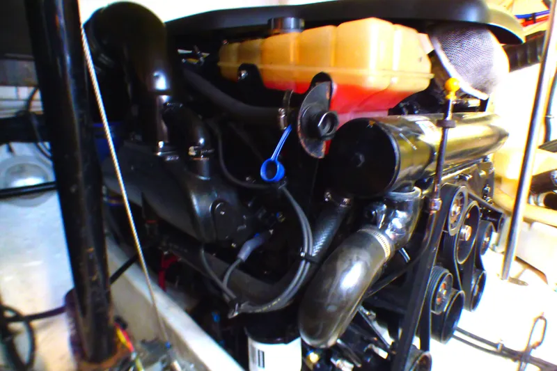 2003 Formula 37 Performance Cruiser