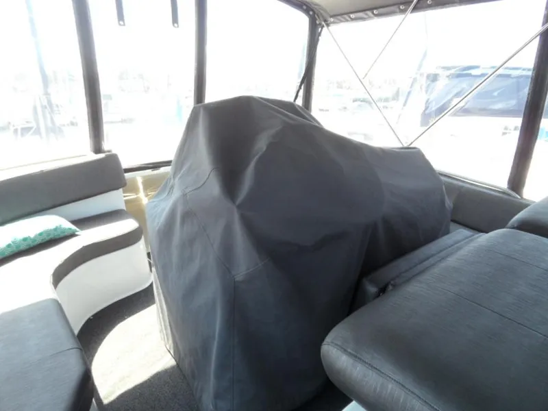 1993 Mainship 40 SEDAN