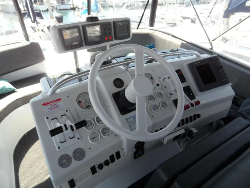 1993 Mainship 40 SEDAN