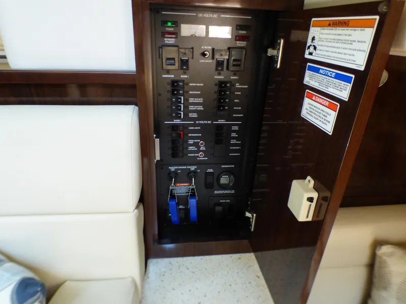 2016 Sea Ray Sundancer