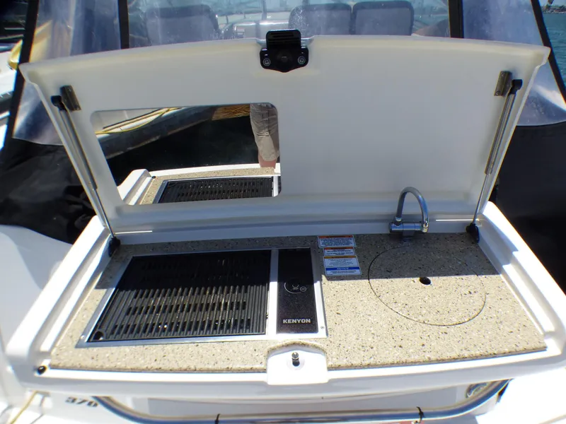 2016 Sea Ray Sundancer