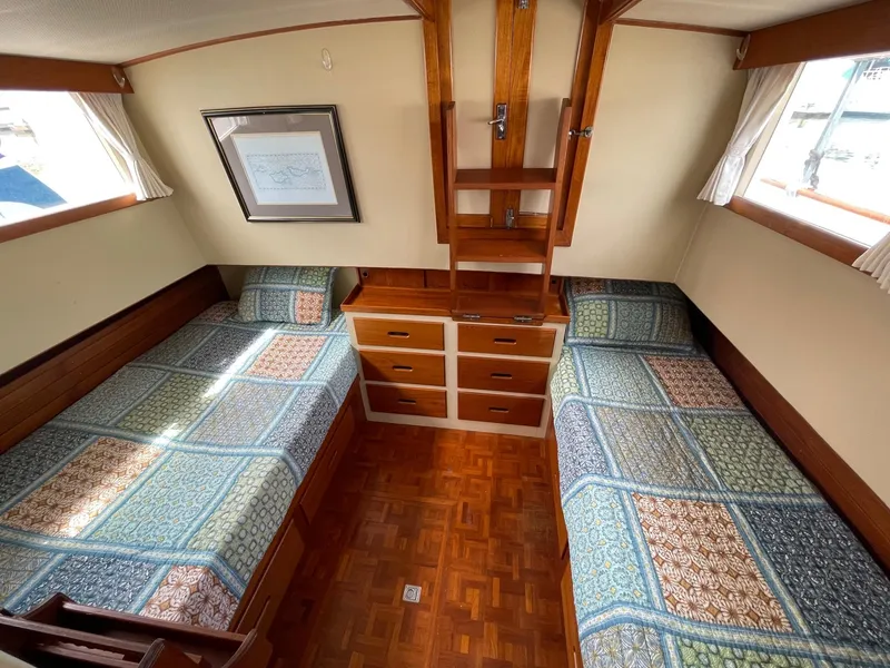 1978 Grand Banks 36 Classic