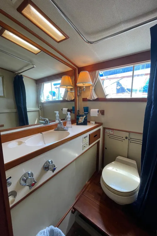 1978 Grand Banks 36 Classic