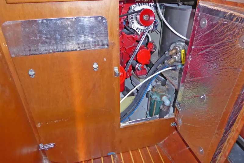 1973 Hinckley Pilot 35