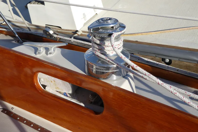 1973 Hinckley Pilot 35