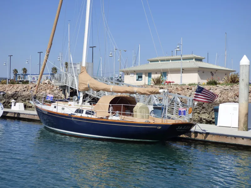 1973 Hinckley Pilot 35