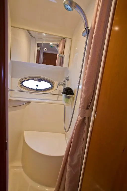 2006 Carver 42 Super Sport