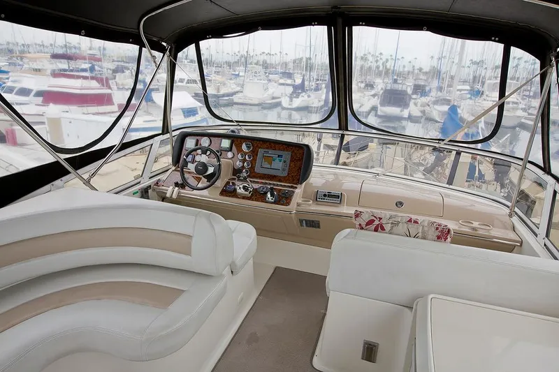 Fly Bridge helm