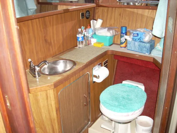 1982 Sea Ray 355T
