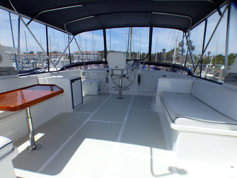 2007 DeFever Cockpit Motor Yacht