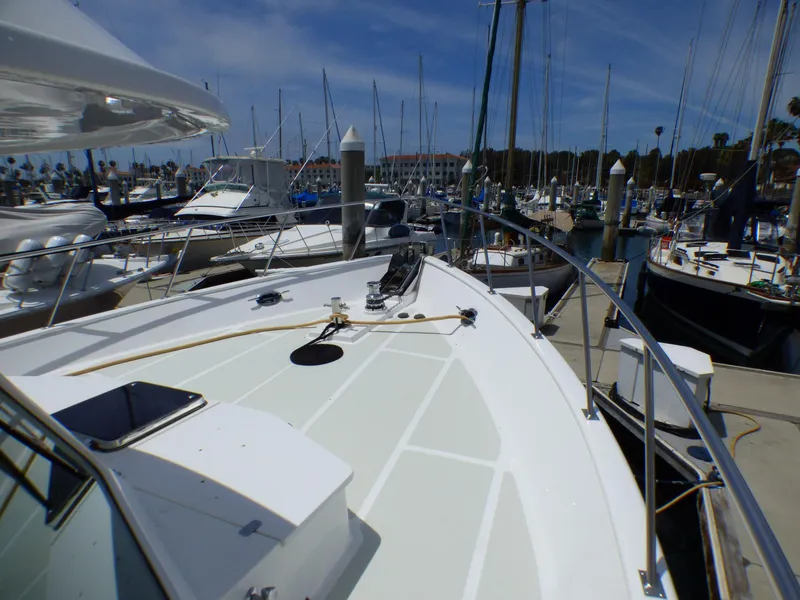 2007 DeFever Cockpit Motor Yacht