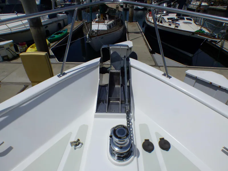 2007 DeFever Cockpit Motor Yacht