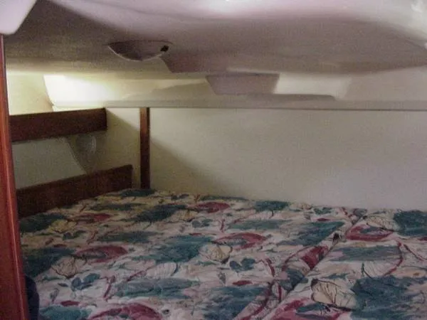 1996 Hunter Marine 336 Sloop