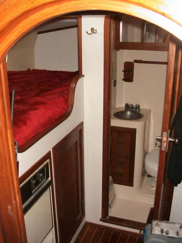 Guest Stateroom and Head