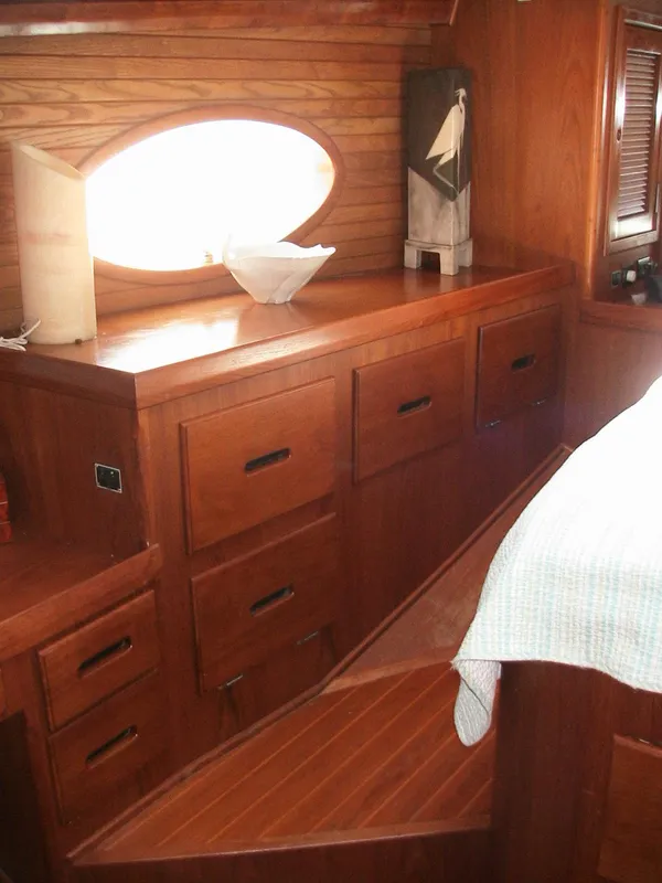 Aft Stateroom Cabinetry