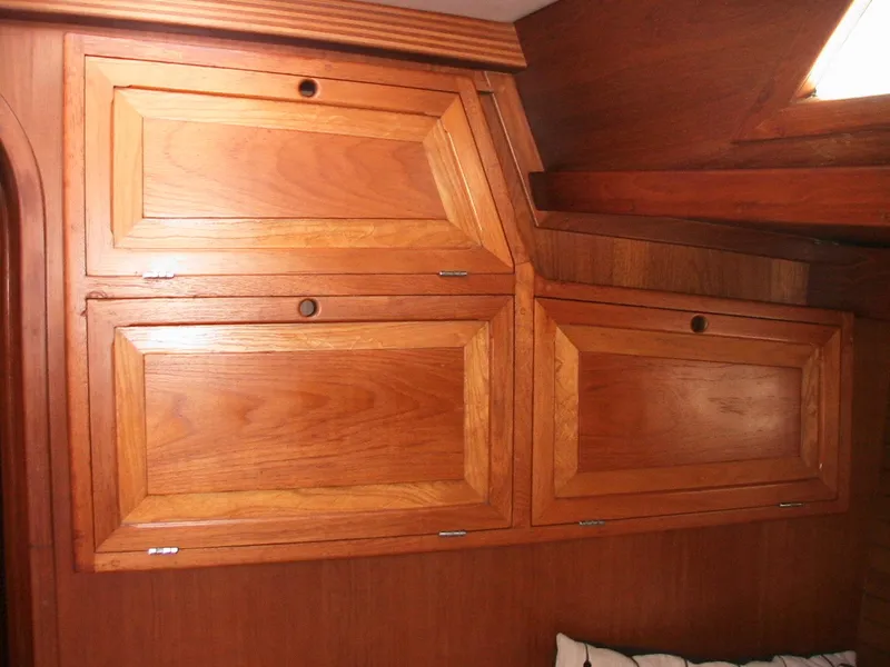 Salon Cabinet
