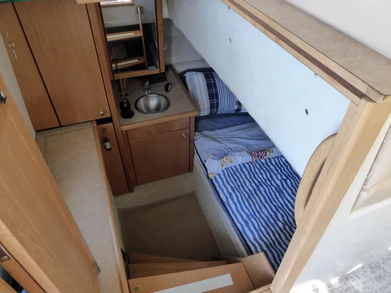 Looking to aft stateroom