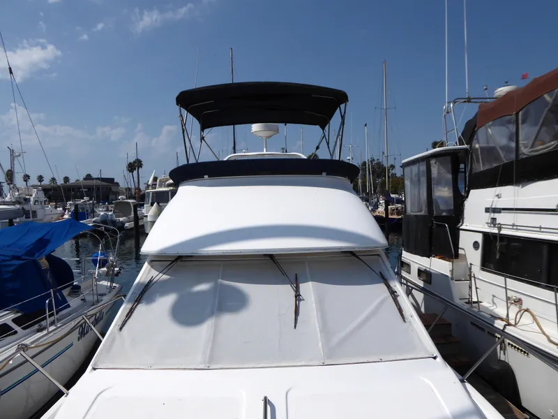 Looking to flybridge