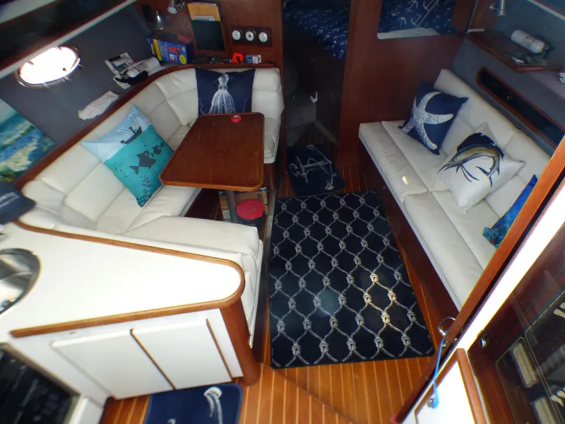 1989 Tiara Yachts Open