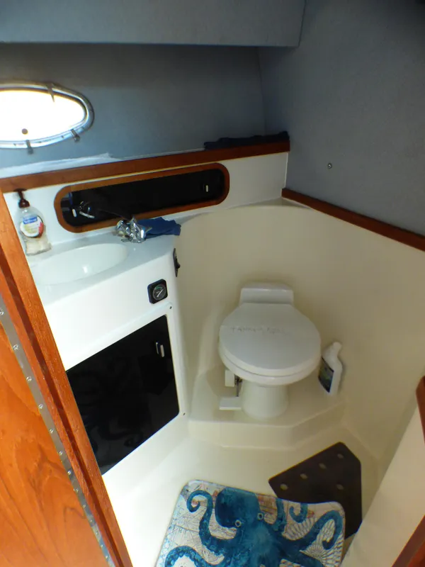 1989 Tiara Yachts Open