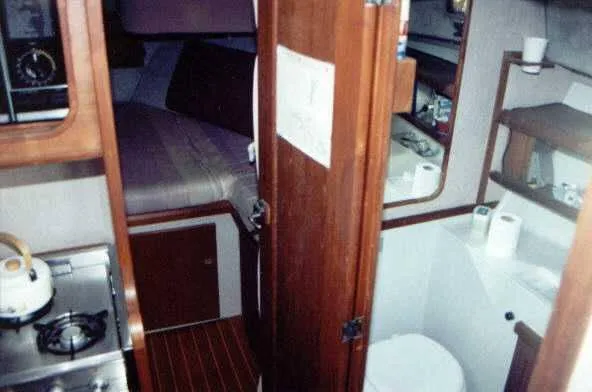 1987 Bayliner 3270 Motoryacht