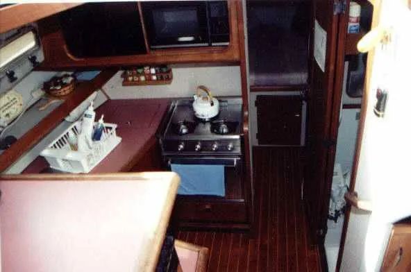 1987 Bayliner 3270 Motoryacht