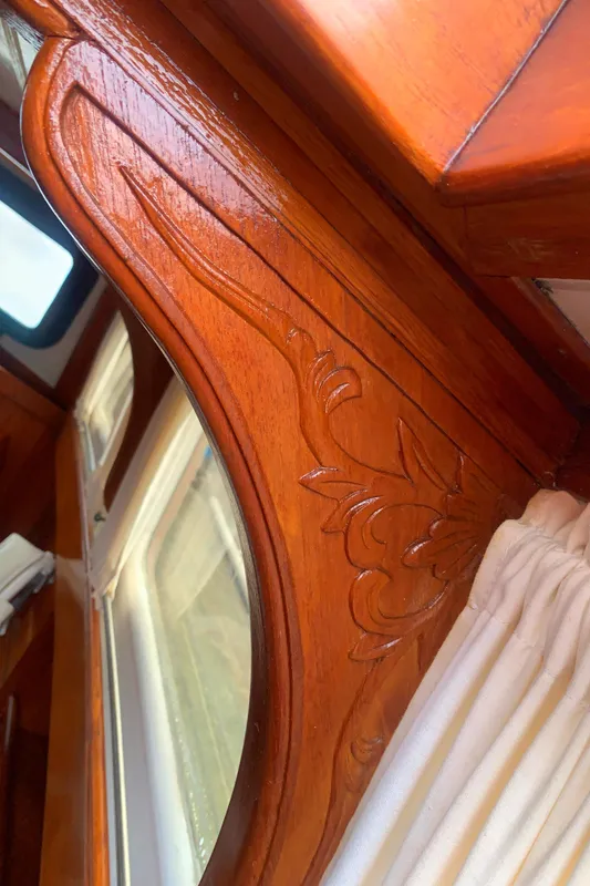 1982 Spindrift Pilothouse