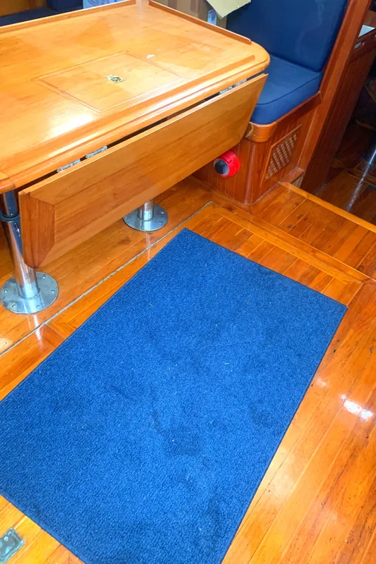 1982 Spindrift Pilothouse