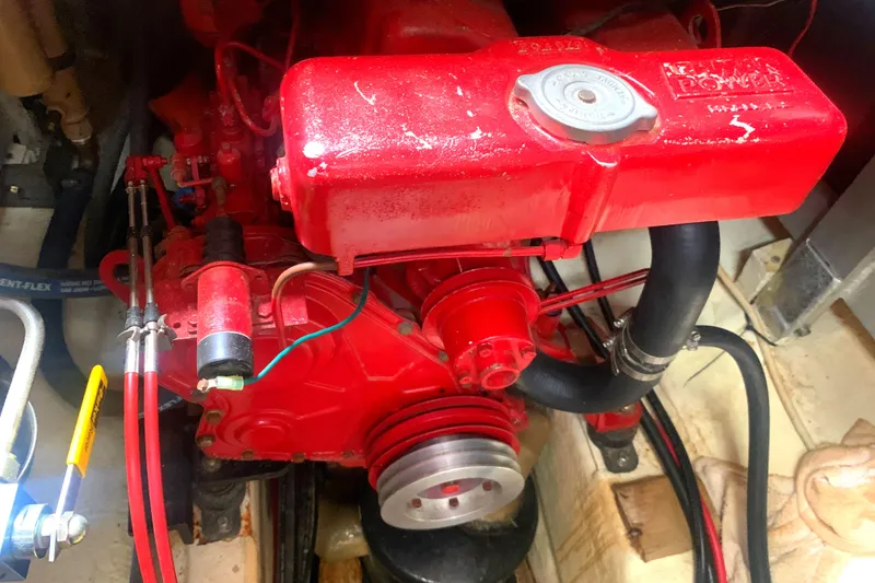 1982 Spindrift Pilothouse