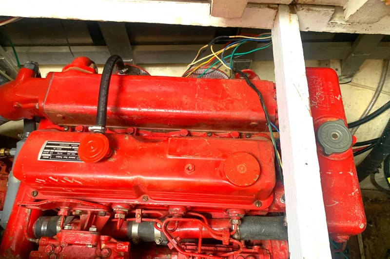 1982 Spindrift Pilothouse