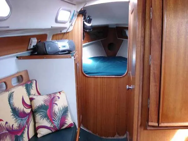 V Berth