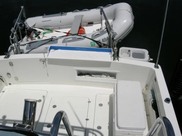 2004 Sea Sport Pacific 3200