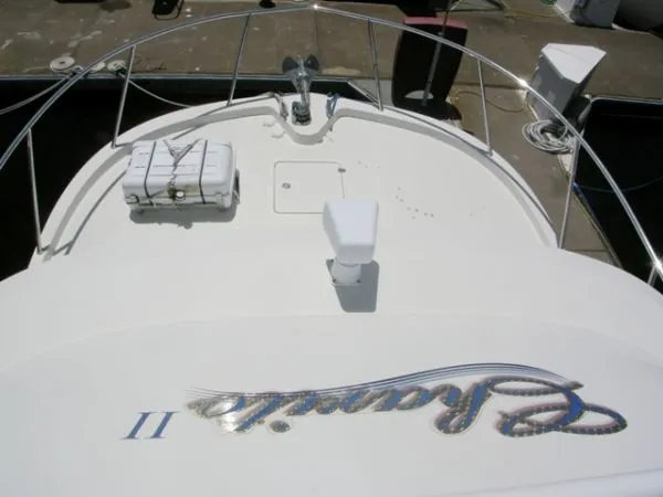 2004 Sea Sport Pacific 3200