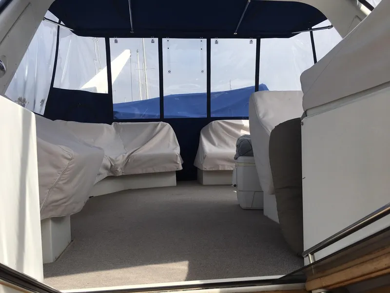 2000 Navigator 53