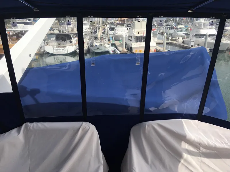 2000 Navigator 53