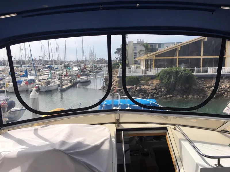 2000 Navigator 53