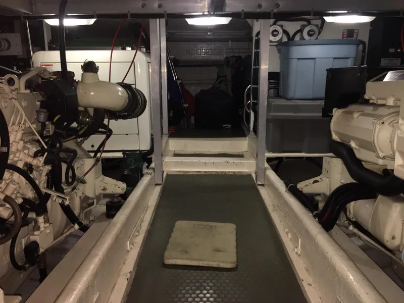 2000 Navigator 53