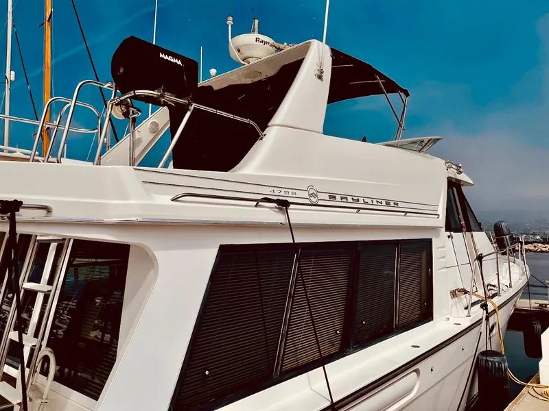 2000 Bayliner 4788 Pilot House Motoryacht