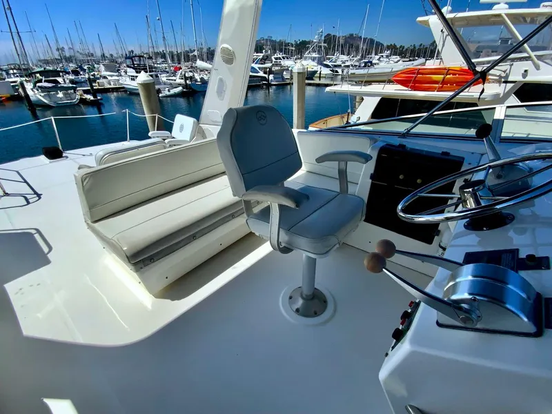 2000 Bayliner 4788 Pilot House Motoryacht